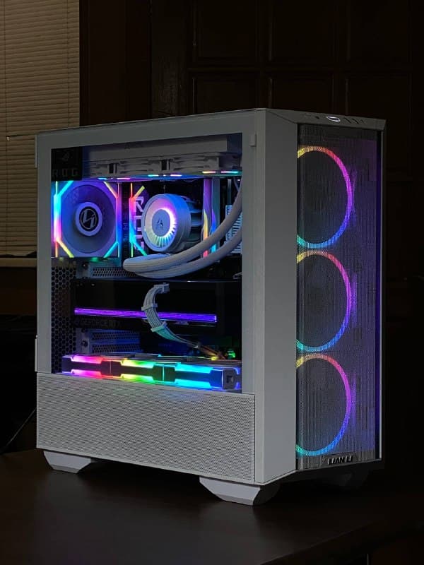 Компьютер в сборе R7 9800X3D RTX 5080