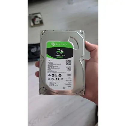 Жесткий диск Seagate Barracuda 1TB