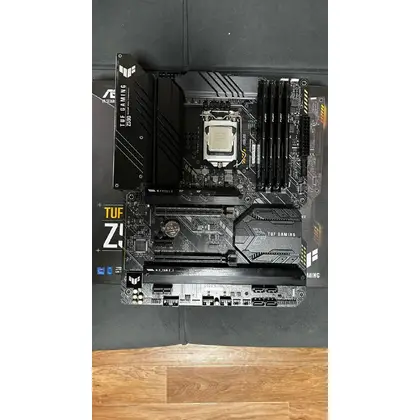 ASUS TUF Gaming Z590-PLUS, Intel Core i7-10700KF, Kingston Fury Beast 32GB