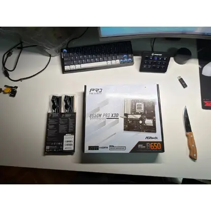 Комплект ОЗУ T FORCE Delta DDR5 16GB 6000MHz
