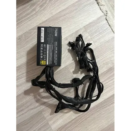 Блок питания Cooler Master MWE V2 80+ Gold 750w