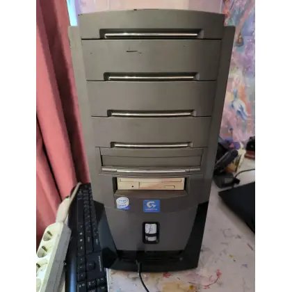 Продам обычный компьютер