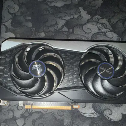 Rx 6600 xt 8gb saphire nitro +
