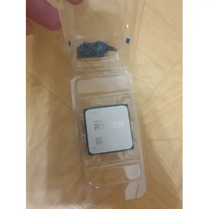 Процессор AMD Ryzen 7 3700X (AM4, 8 ядер / 16 потоков) + термопаста